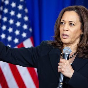 Kamala Harris Recruits Advisors With Binance Ties as Crypto Questions Persist