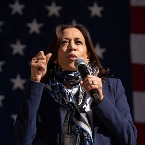 Who's Organizing the Crypto4Harris Virtual Town Hall?