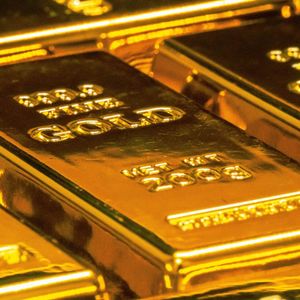 Gold Hits All-Time High—Why Isn’t Bitcoin Matching Its Gains?