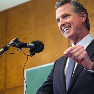 California Governor Signs Actor Union-Supported AI Deepfake Bills into Law