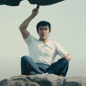 'Take Crypto SeriousLee': 1inch Taps Bruce Lee for Ad Campaign