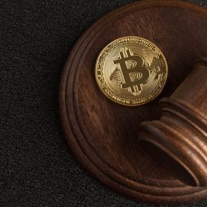 Coinbase Can Delist Wrapped Bitcoin Amid BiT Global Challenge, Judge Rules