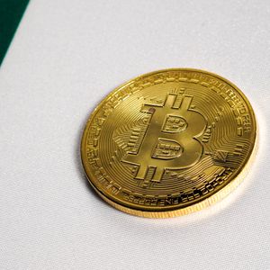 Italian Lawmaker Urges Banking Foundations to Buy Bitcoin