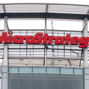 MicroStrategy Bitcoin Stash Grows by $1 Billion