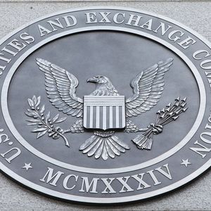 SEC Acknowledges Bitwise’s Spot XRP ETF Filing Adding to a Crowded List