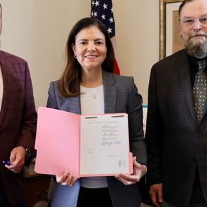 New Hampshire Becomes First State to Sign Bitcoin Reserve Bill Into Law