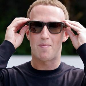 Mark Zuckerberg Unveils New Meta AI Lab After Poaching OpenAI Talent