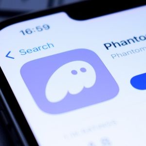 CFTC Clears Phantom to Connect Users to Regulated Derivatives Markets