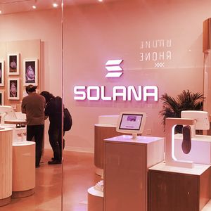 Solana Spaces Closing Stores in NYC and Miami