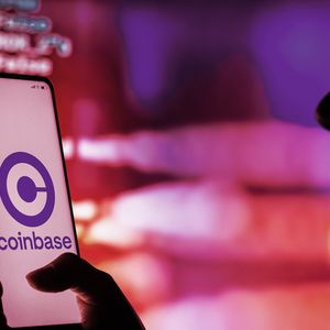 Coinbase Not ‘Throwing in the Towel’ on NFT Marketplace Despite Weak Volume