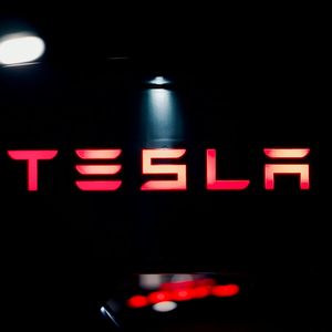 Tesla Shareholders Approve Elon Musk’s $50 Billion Payday