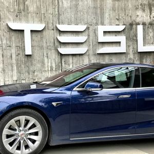 Tesla's Triumph, Fisker's Fall, and the Week in Startups
