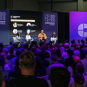 CoinDesk and Art Blocks Release Microcosms to Supercharge IRL Events With NFTs