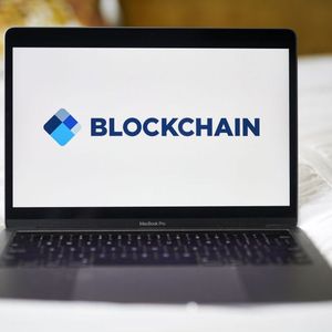 Blockchain.com to Suspend Operations of Asset Management Arm: Bloomberg