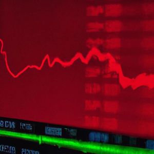 Crypto Traders Suffer Over $300M of Losses in Liquidations Amid Market Crash