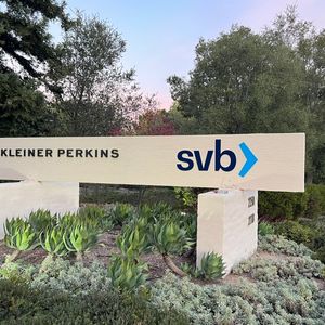Silicon Valley Bank Shuttered by State Regulators