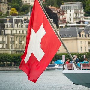 Swiss Government-Owned Bank PostFinance to Offer Customers Crypto