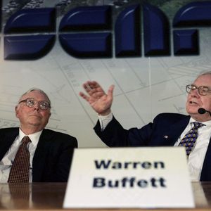 Warren Buffett Calls Bitcoin a 'Gambling Token'