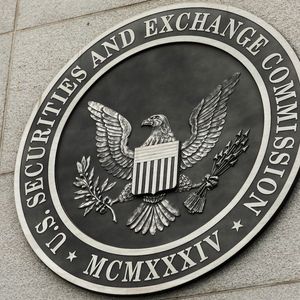 U.S. Court Orders SEC to Respond to Coinbase Allegations Within 10 Days