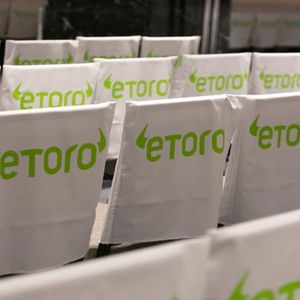 First Mover Americas: eToro Delists 4 SEC Targeted Tokens for U.S. Customers