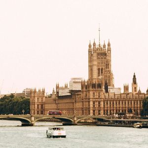 UK Crypto, Stablecoin Rules Receive Royal Assent, Passing Into Law