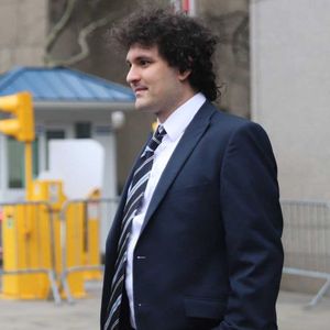 DOJ 'Overreaching' in Trying to Block Sam Bankman-Fried's Proposed Witnesses, Defense Says