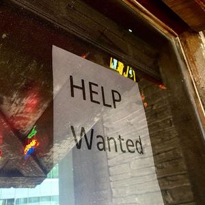 Bitcoin Recedes to $34.2K Ahead of U.S. Nonfarm Payrolls Data