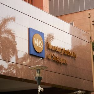 Singapore Central Bank to Start 'Live' Wholesale CBDC Trials