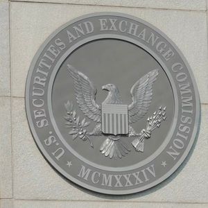 First Mover Americas: SEC Sues Kraken; Binance Faces $4B Settlement