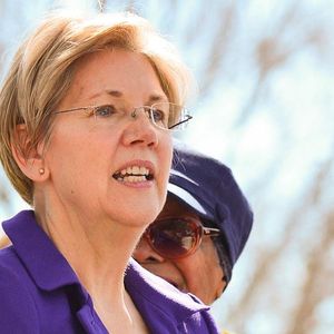 Elizabeth Warren Pushes Back at Blockchain Lobbying Efforts