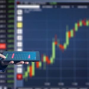 Ether Put Demand Signals Weakness After $4K Price Breakout