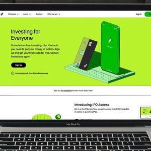 Robinhood to Benefit From ‘Monster’ Crypto Cycle, Initiated Outperform by Bernstein