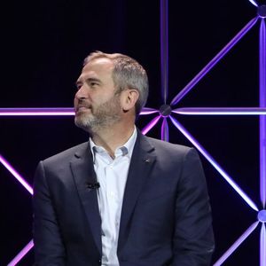 Garlinghouse Says SEC to Press Judge for $2B in Fines and Penalties in Ripple Case