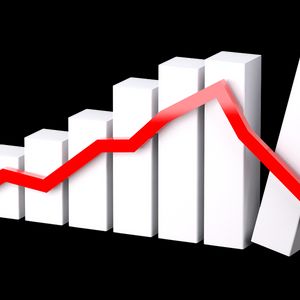 Bitcoin Sinks Below $58K, Crypto Market Drops 9% in Run-Up to Fed Decision