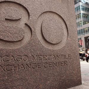 CME Looks to Take on Binance and Coinbase, Could Launch Spot Bitcoin Trading: Report
