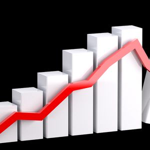 Bitcoin ETFs See $65M Net Outflows on Monday, Breaking 19-Day Record Streak