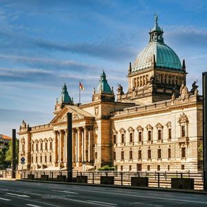Bitcoin Steady at $58.5K as German State Saxony Moves $300M in BTC