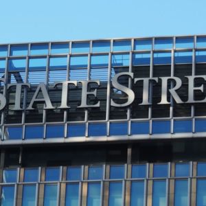 TradFi Giant State Street Mulls Creating Stablecoin, Tokenized Deposits: Bloomberg