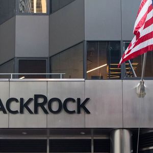 BlackRock's Spot Bitcoin ETF Draws $526M in Net Inflows