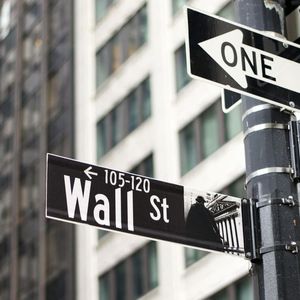 Bitcoin ETFs Post $28.7M Inflows After Record Losing Streak