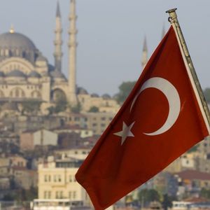 Turkey Shelves Additional Plans to Tax Stocks and Crypto: Bloomberg