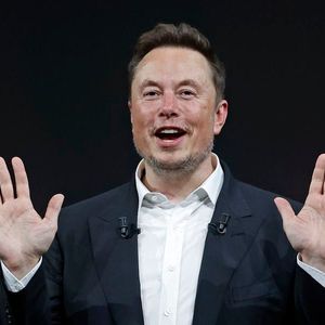 Is Elon Musk Selling Bitcoin? Tesla Transfers All $760M of Its BTC to Unknown Wallets.