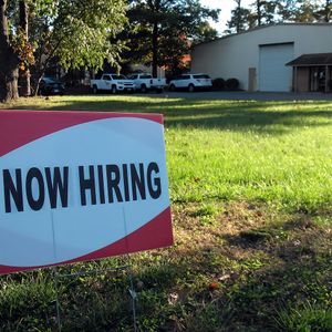 U.S. Added 256K Jobs in December, Blowing Past 160K Estimate