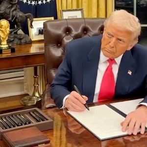 Trump Signs Order Setting Up Bitcoin 'Fort Knox' and Digital Assets Stockpile