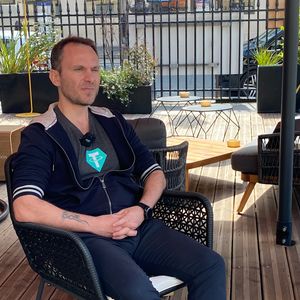‘Like Spitting on a Fire’: Tether CEO Slams EU Deposit Protections Amid Bank Failure Warnings
