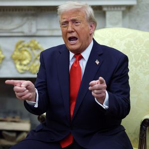 Bitcoin Heads Lower as Trump Threatens to Assassinate Iran’s Supreme Leader