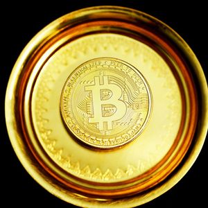 Asia Morning Briefing: Analysts Say BTC’s Long-Term Focus Is Easing War Jitters
