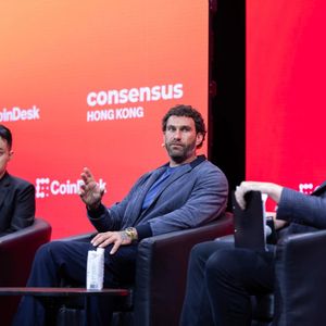 Trump-Linked DeFi Project World Liberty Teams With Re7 for USD1 Stablecoin Vault