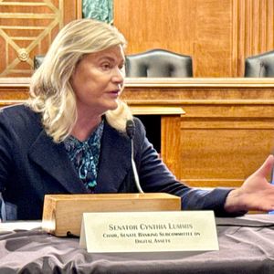 Senator Seeks to Waive U.S. Taxes on Small-Scale Crypto Activity in Big Budget Bill