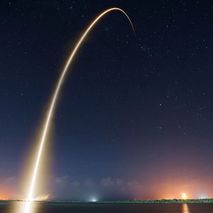 Tom Lee's Bitmine Surges 3,000% Since ETH Treasury Strategy, but Sharplink's Plunge Warrants Caution